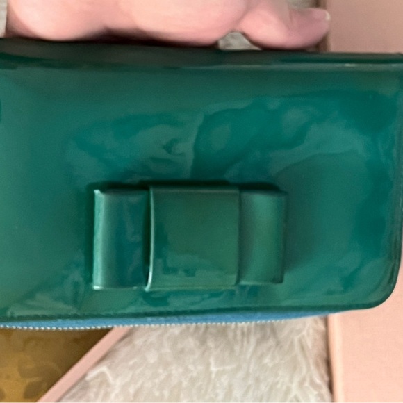 Miu Miu long wallet zipper green ribbon NWOT - Picture 5 of 16